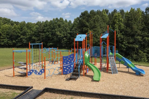Playground Structure Model B312440R0